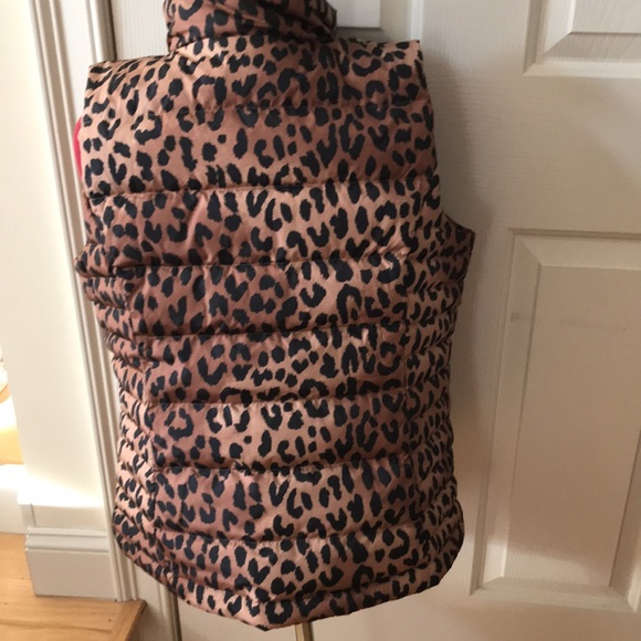 Lands End down vest MP size NWT - Picture 3 of 6